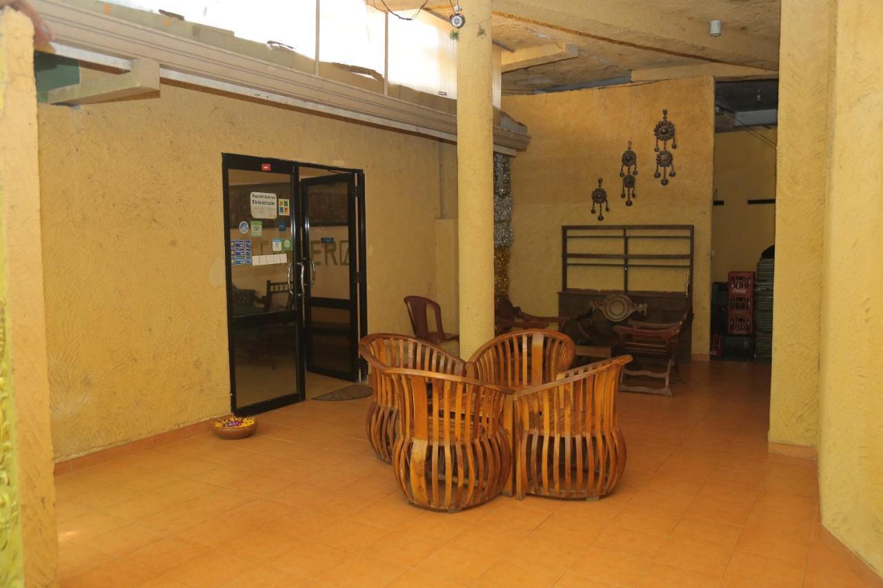 Laluna Ayurveda Resort Bentota Bagian luar foto