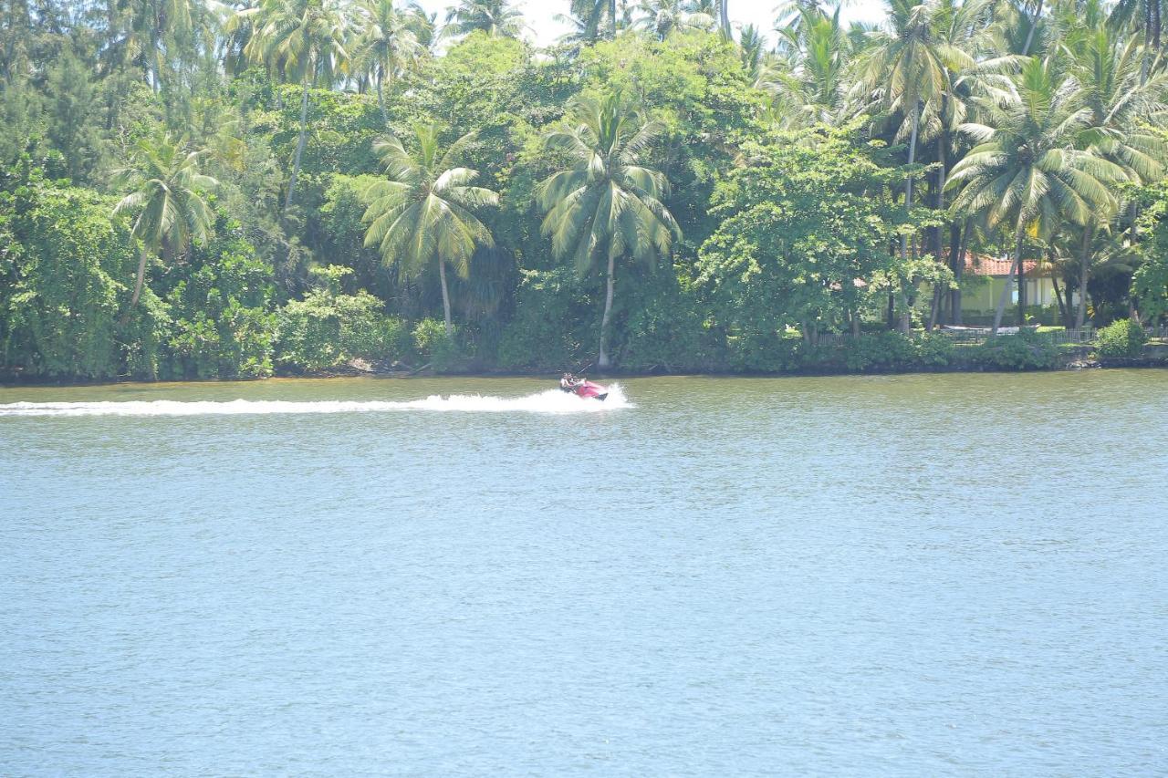 Laluna Ayurveda Resort Bentota Bagian luar foto