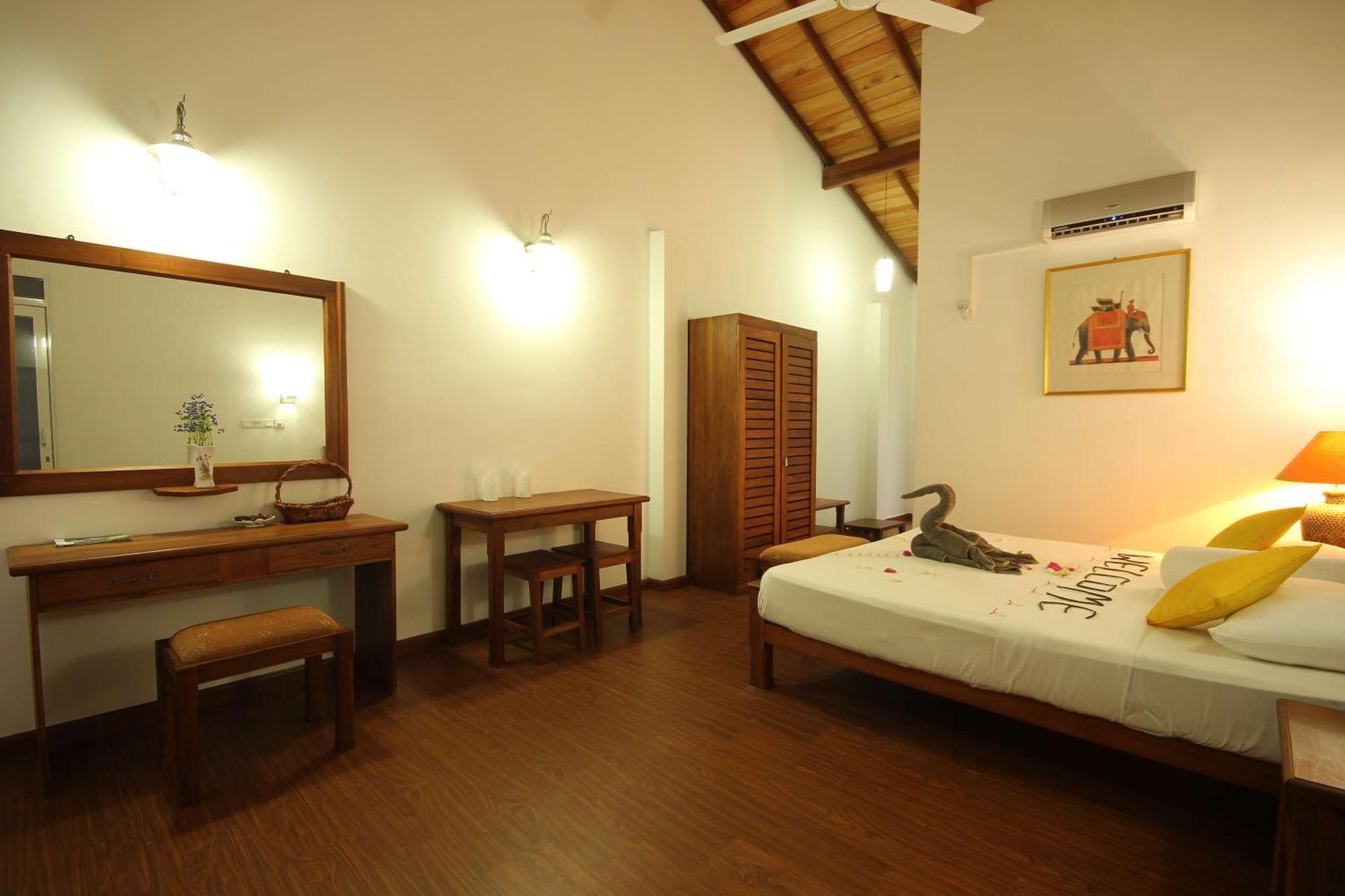 Laluna Ayurveda Resort Bentota Ruang foto